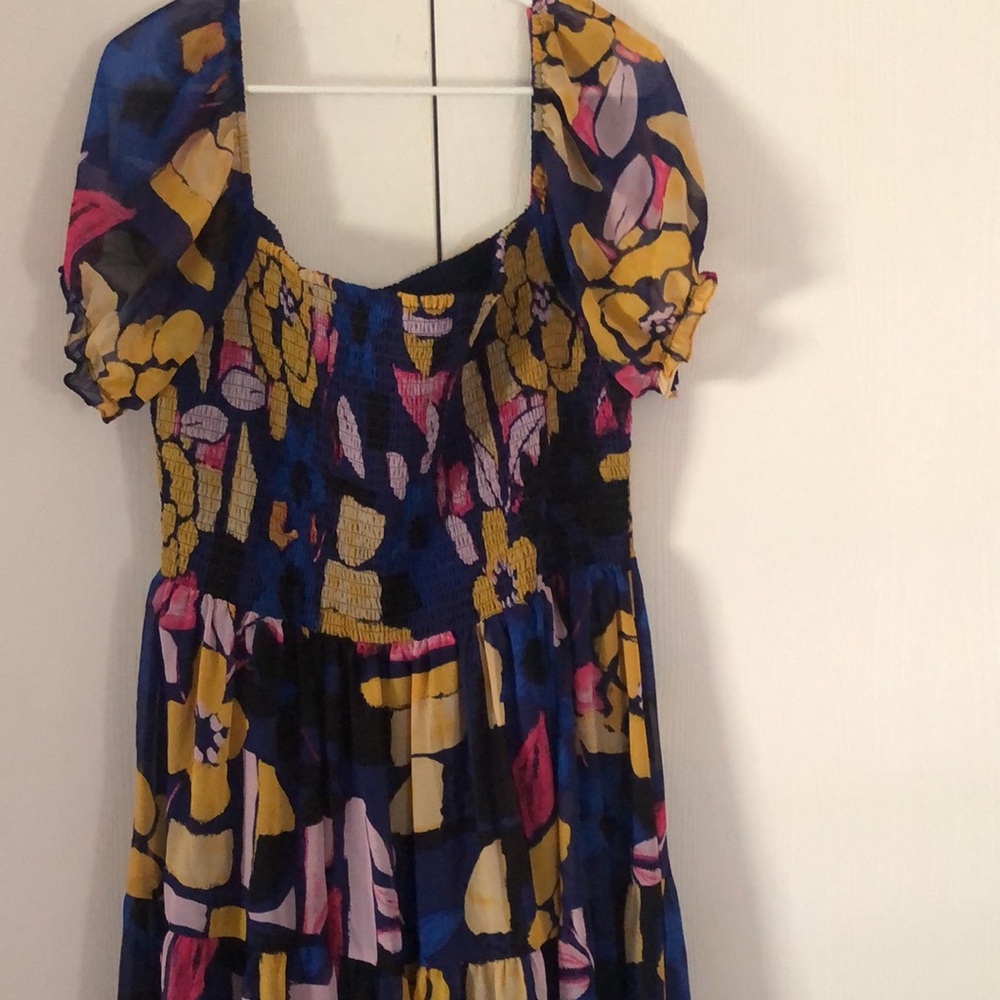 Woman’s Katy Ireland colorful stretchy spring abstract all over print maxi dress